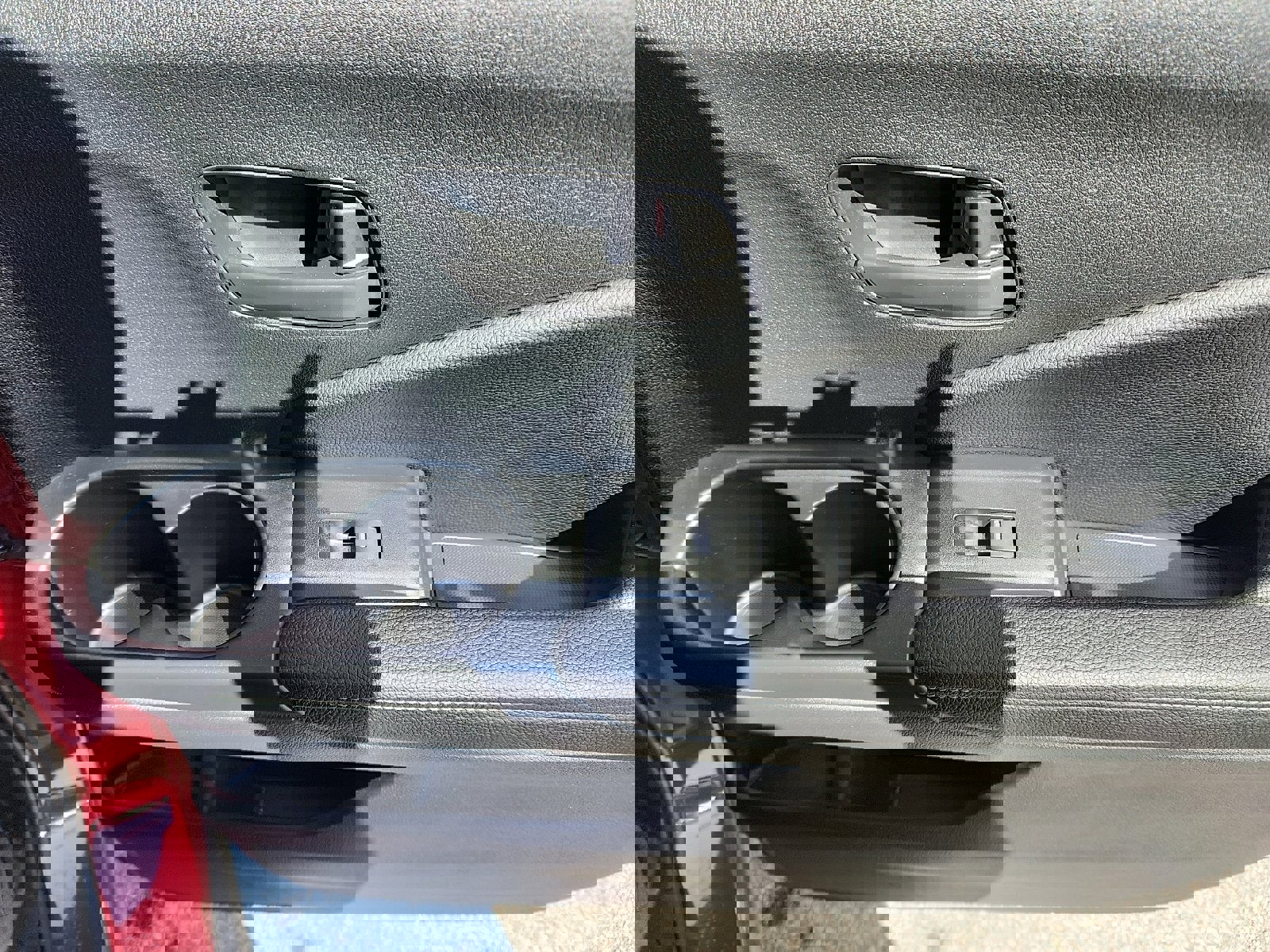 Used 2023 Honda Passport EX-L image 32