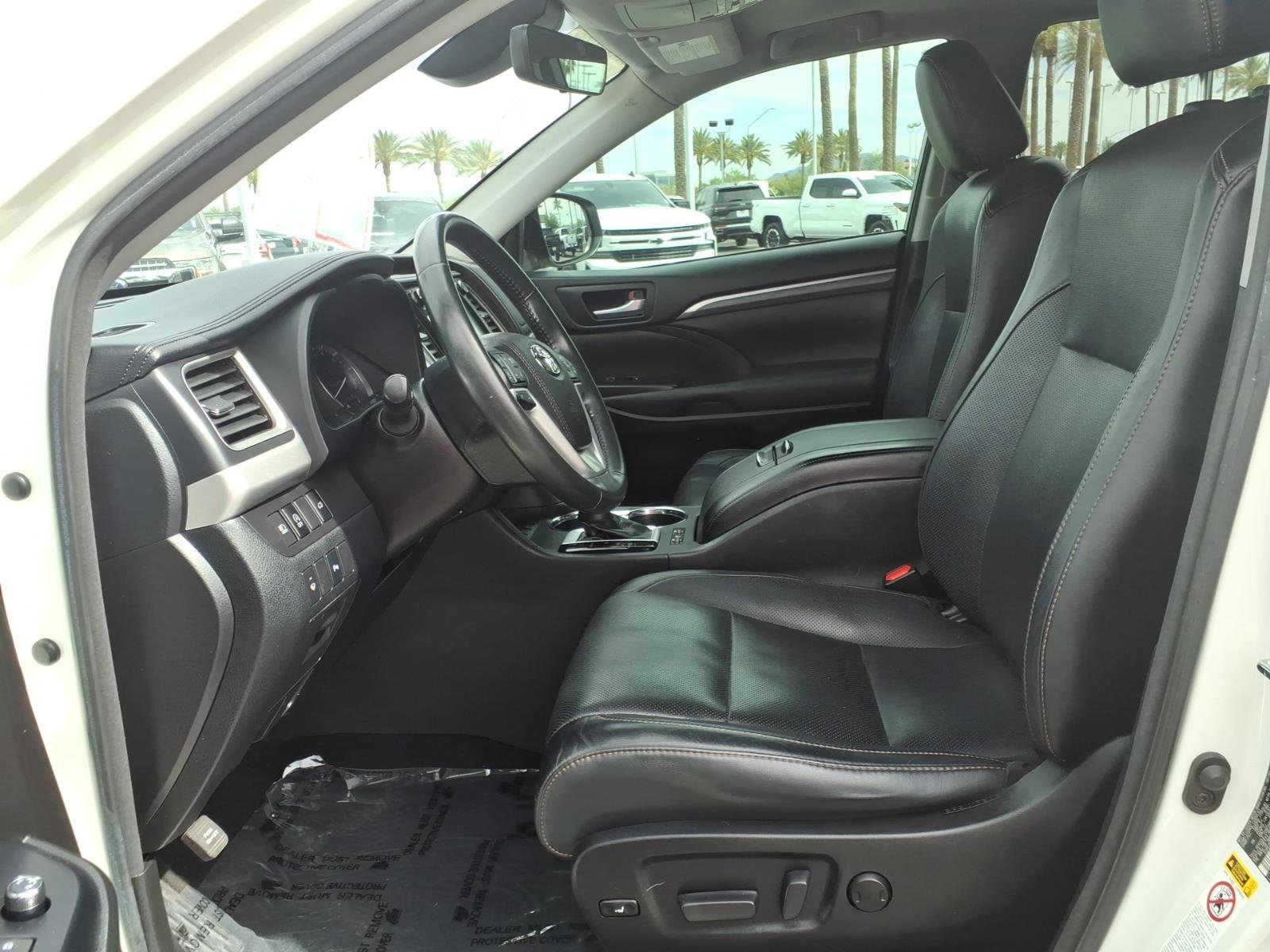 Certified 2018 Toyota Highlander Limited image 17
