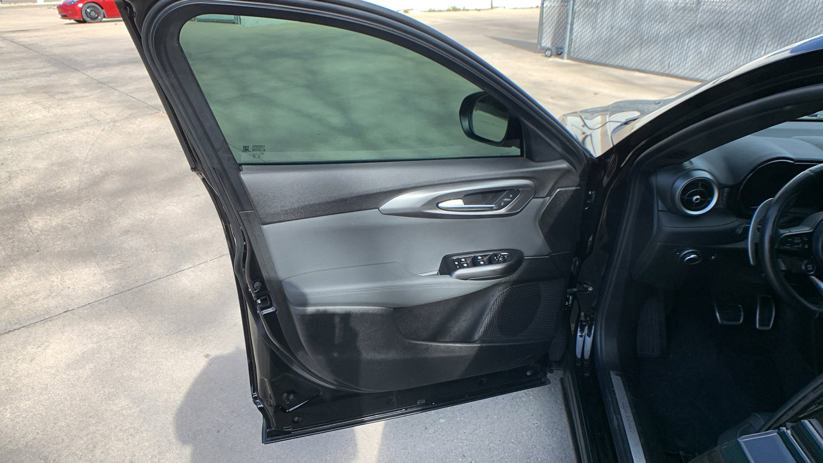 Used 2024 Alfa Romeo Tonale Veloce w/ Premium Interior Package image 11