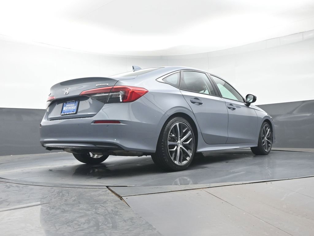 Used 2024 Honda Civic Touring image 29