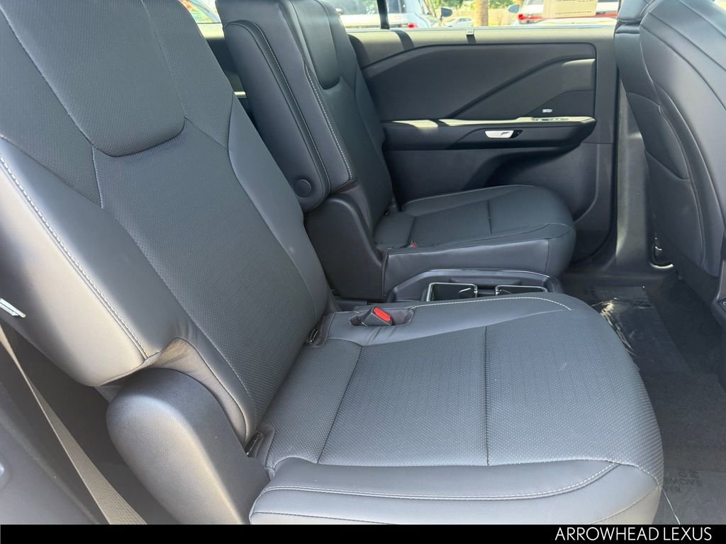 New 2026 Lexus TX 500h AWD image 27