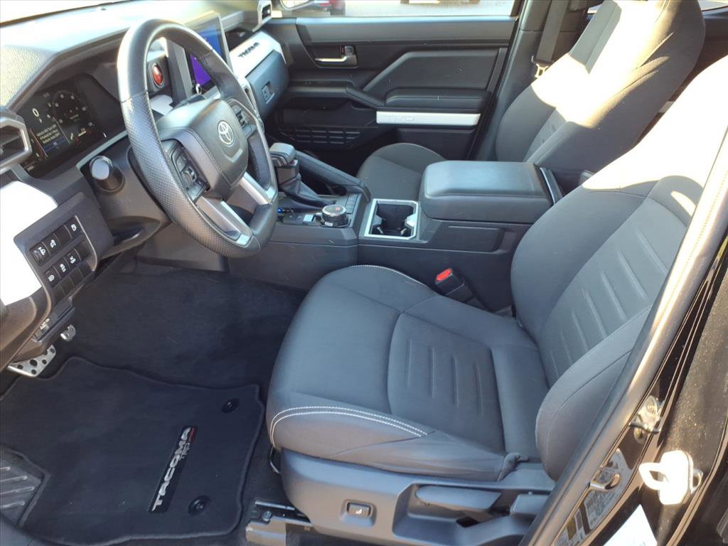 Used 2024 Toyota Tacoma TRD Sport image 5