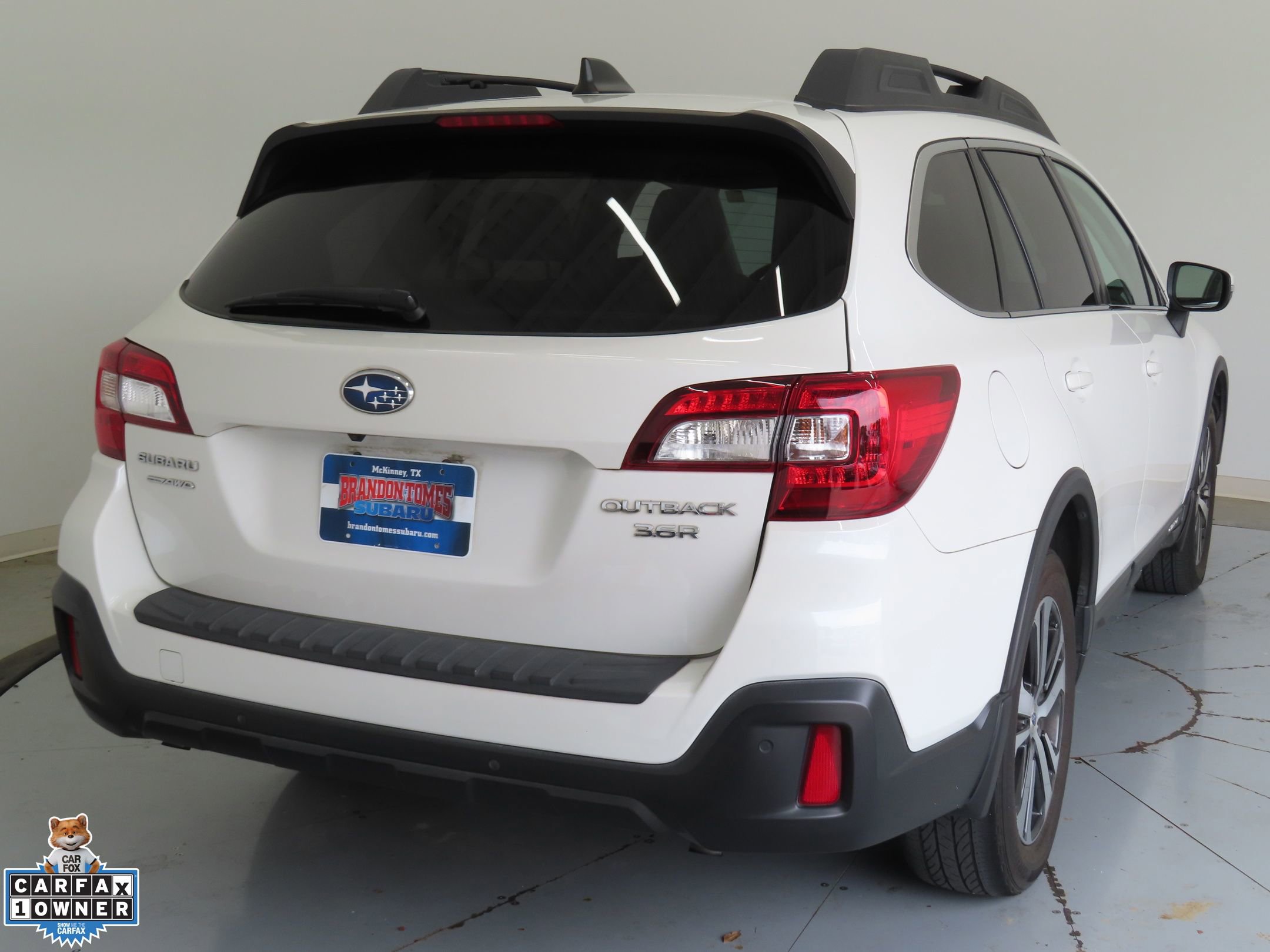 Used 2019 Subaru Outback 3.6R Limited AWD/4WD image 3