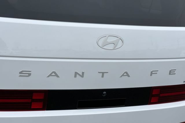 New 2026 Hyundai Santa Fe Limited AWD/4WD image 8