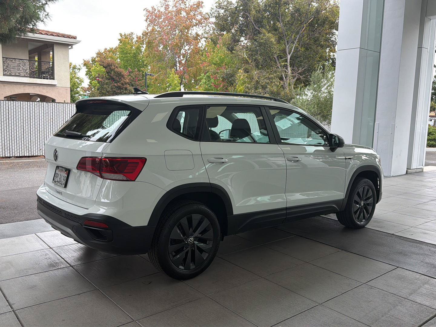 Certified 2024 Volkswagen Taos S FWD image 5