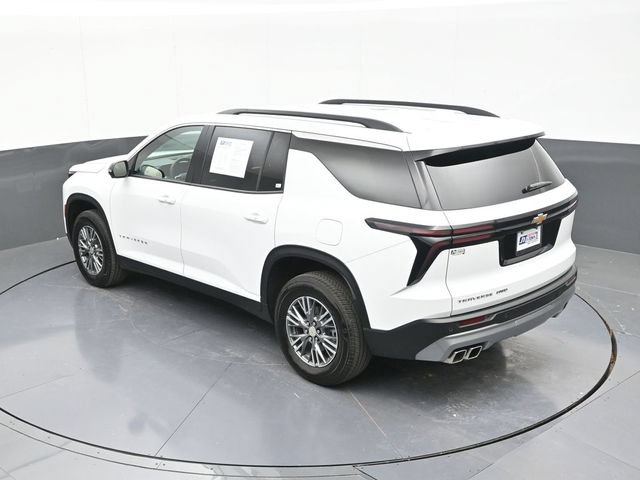 Used 2025 Chevrolet Traverse LT w/ Driver Confidence Package AWD/4WD image 60