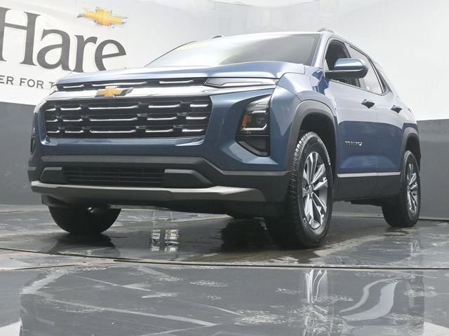 Used 2026 Chevrolet Equinox LT image 4