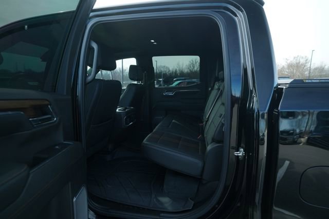 Used 2024 Chevrolet Silverado 1500 High Country image 16