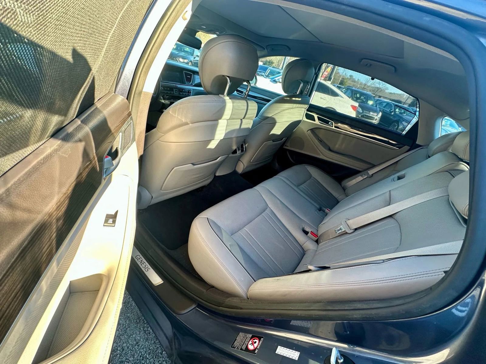 Used 2016 Hyundai Genesis 3.8 w/ Option Group 03 image 6