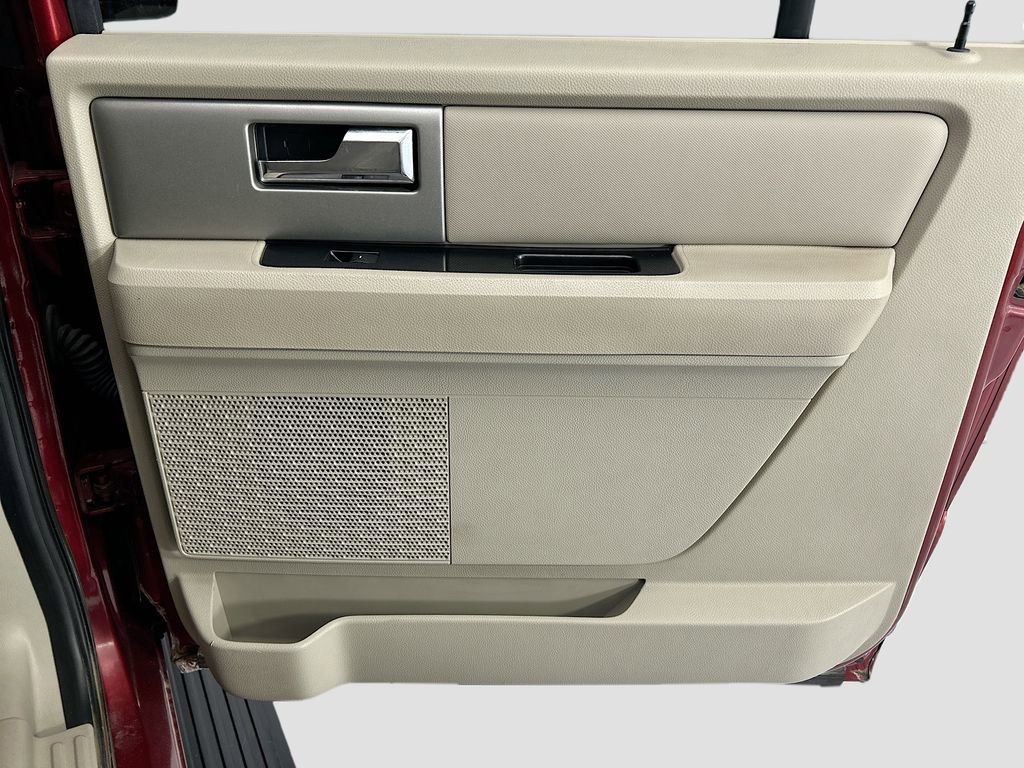 Used 2014 Ford Expedition EL Limited w/ Equipment Group 301A image 26