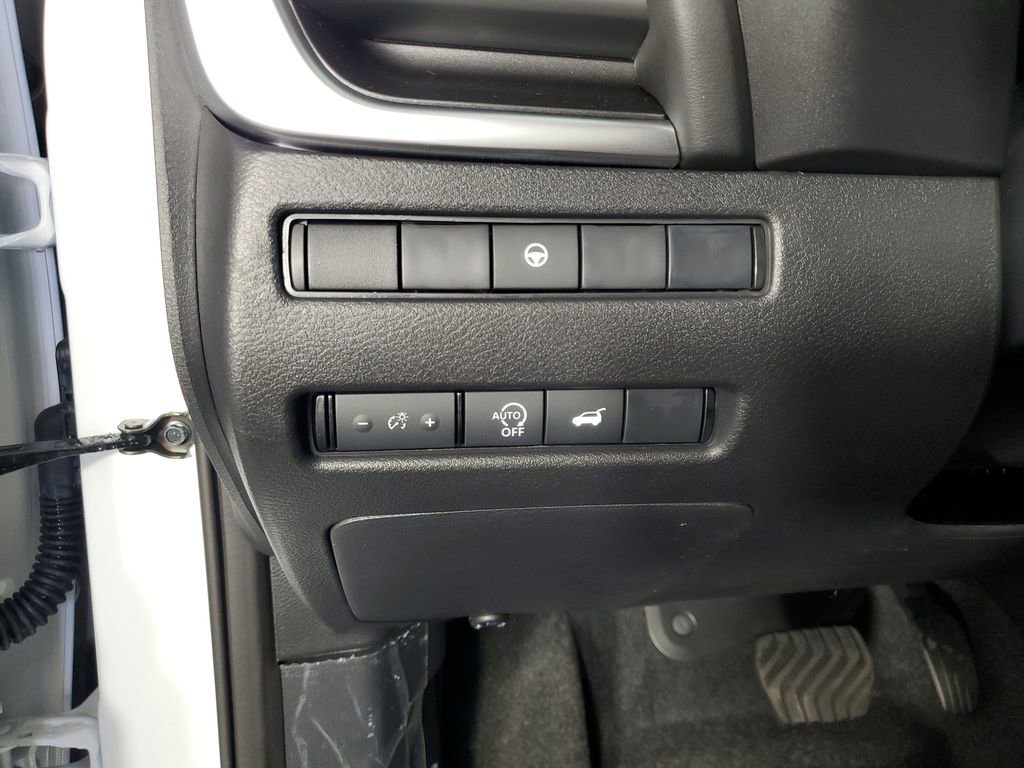 New 2026 Nissan Rogue SV image 27