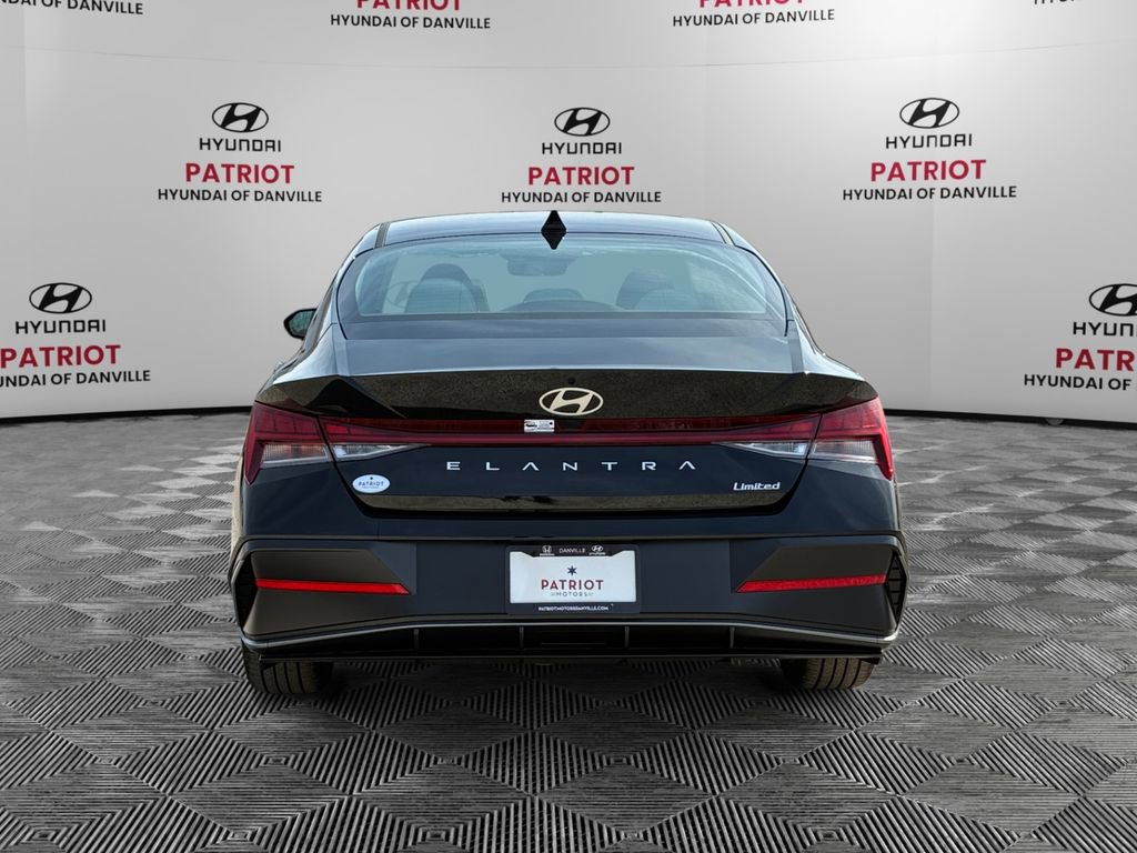 New 2026 Hyundai Elantra Limited image 4