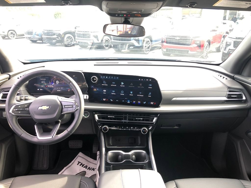 New 2025 Chevrolet Traverse LT w/ Driver Confidence Package image 10