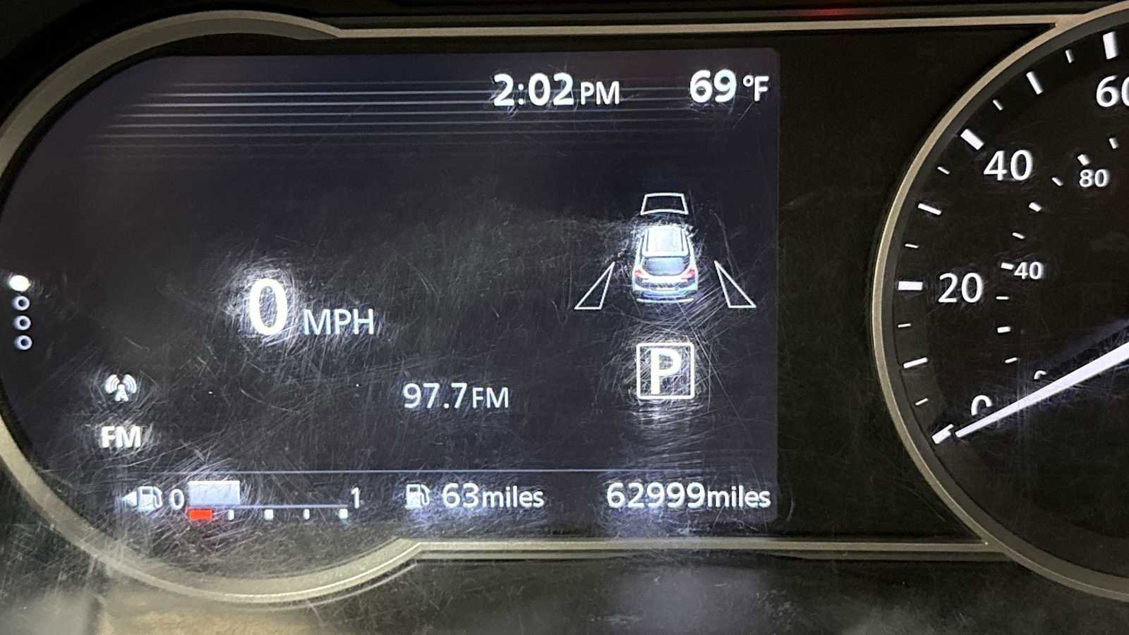 Used 2019 Nissan Kicks SR image 17