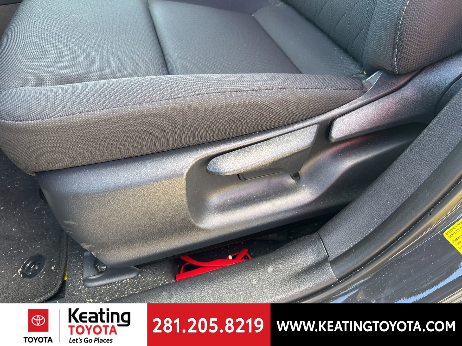 Certified 2025 Toyota Corolla LE image 15