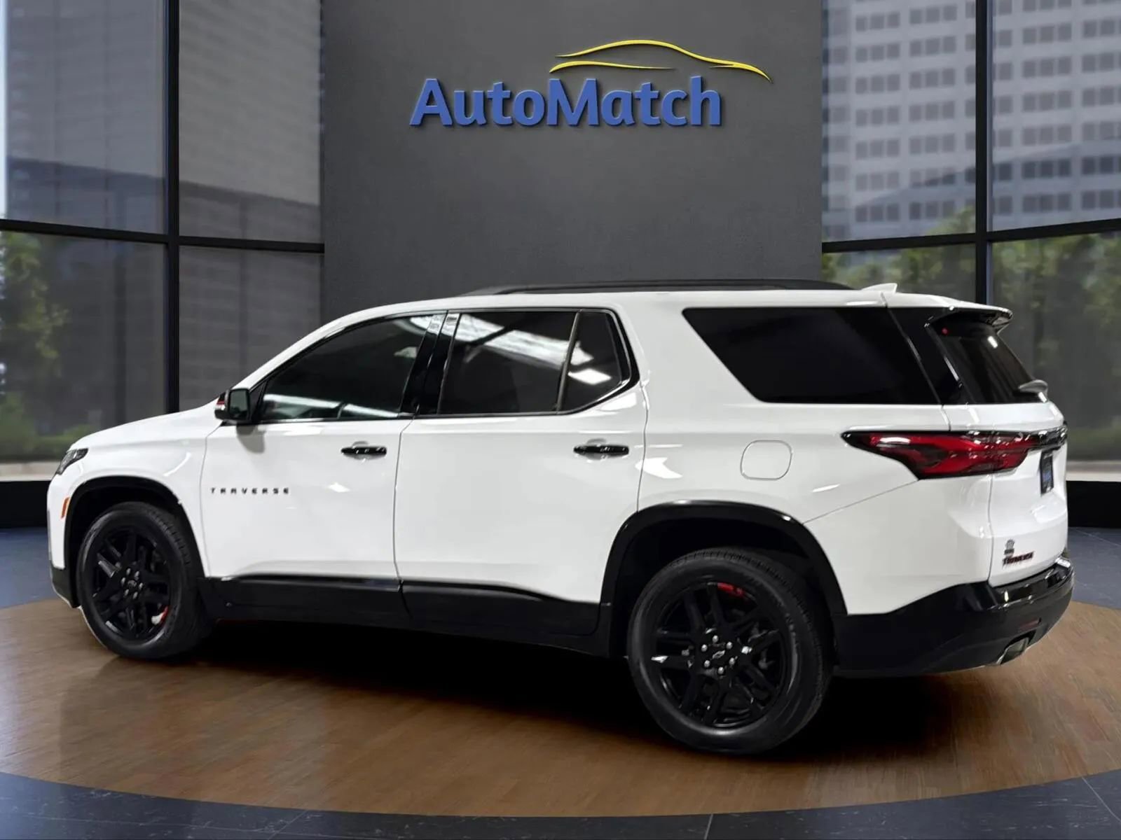 Used 2023 Chevrolet Traverse Premier w/ Redline Edition AWD/4WD image 8