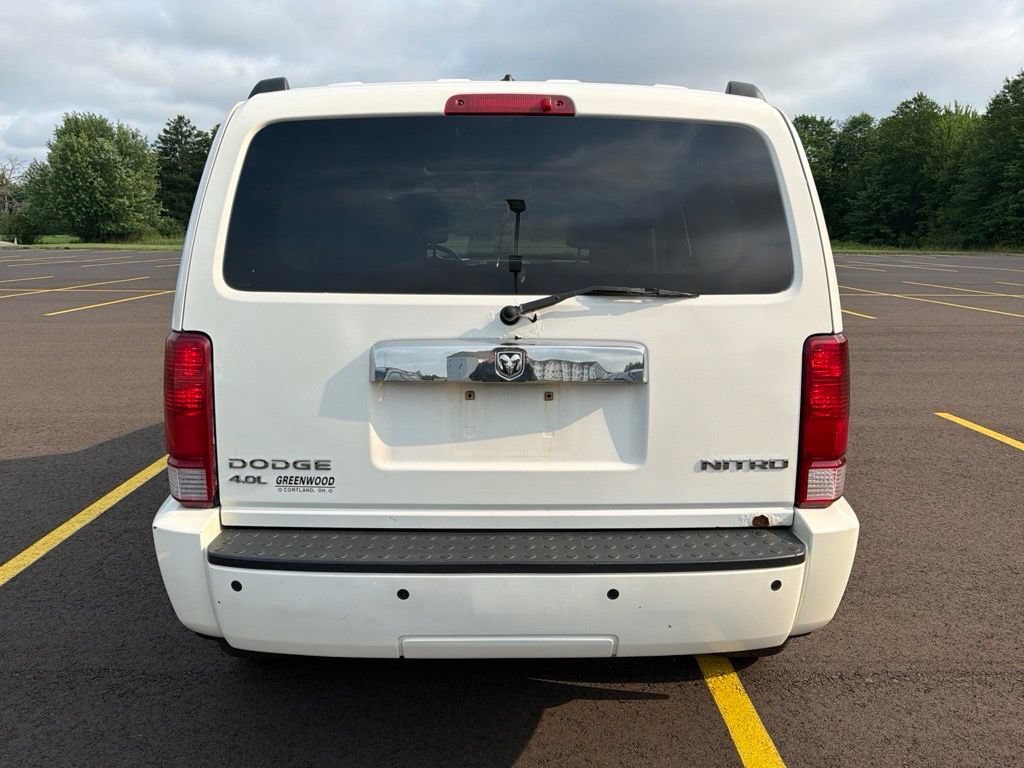 Used 2010 Dodge Nitro Shock w/ Chrome Accents Group AWD/4WD image 6