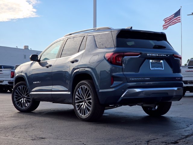 New 2027 GMC Terrain Denali w/ LPO, Floor Liner Package AWD/4WD image 15