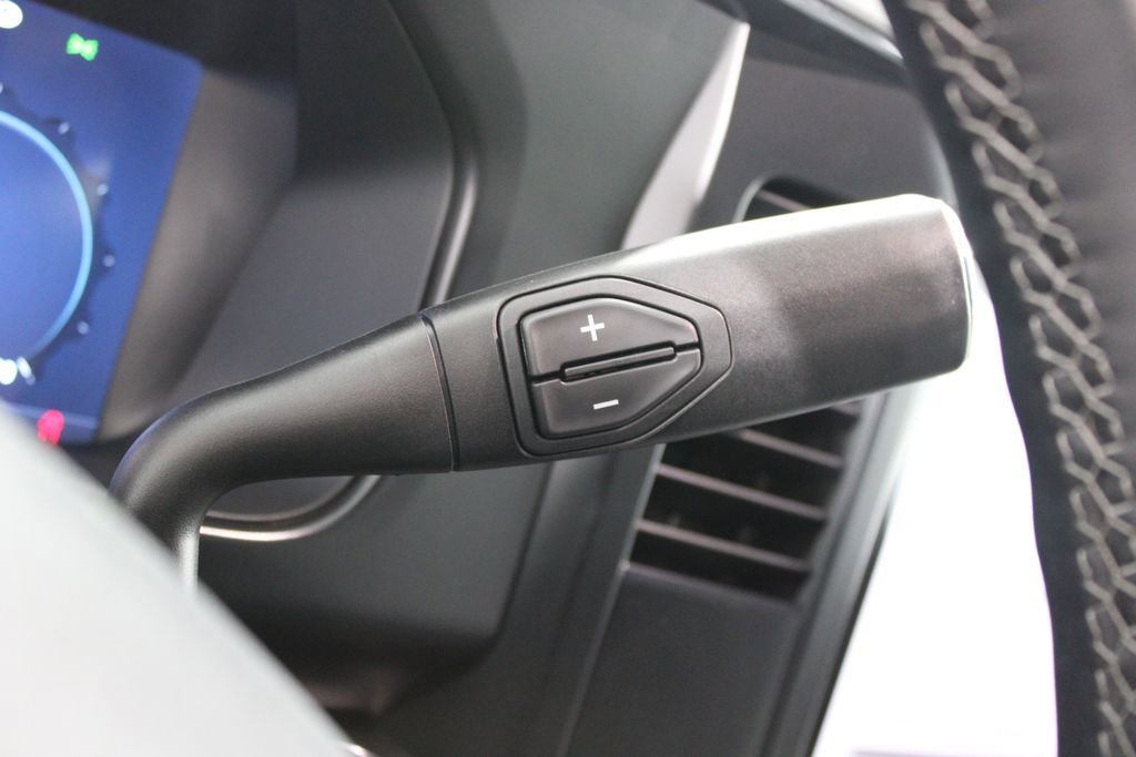 New 2026 Ford F250 Lariat image 40