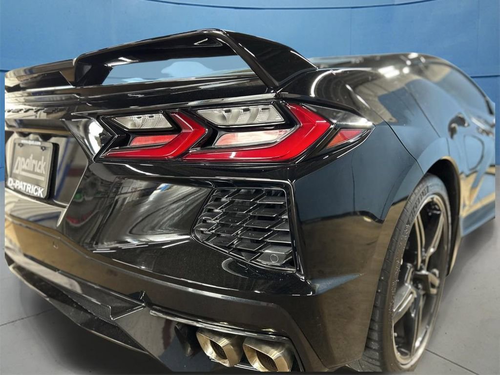 Used 2022 Chevrolet Corvette Stingray Premium Cpe w/ Z51 Performance Package image 12