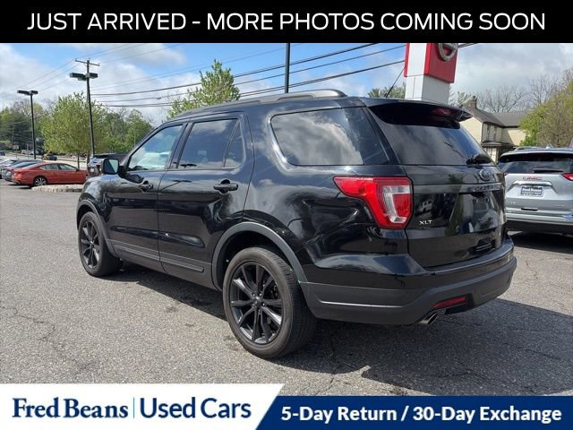 Used 2019 Ford Explorer XLT w/ Equipment Group 202A AWD/4WD image 6