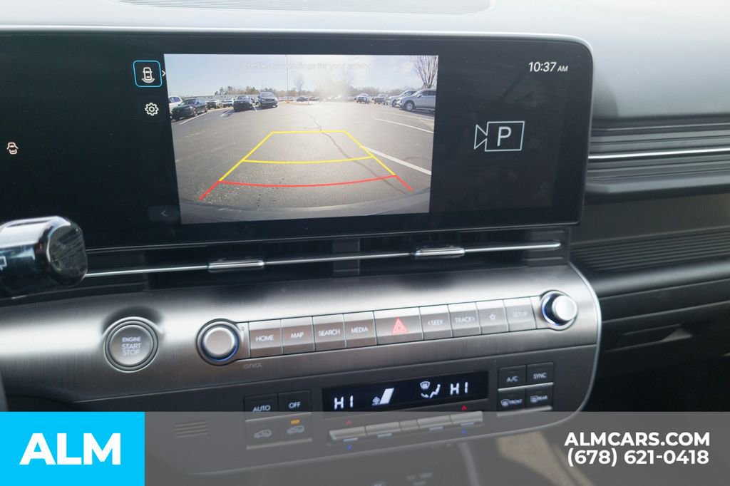 Used 2025 Hyundai Kona SEL image 24