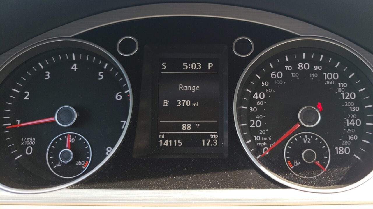 Used 2015 Volkswagen CC Sport FWD image 11