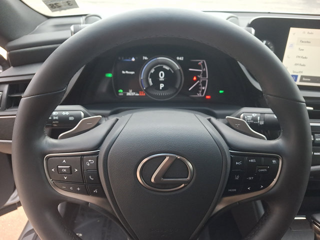 Certified 2023 Lexus ES 300h w/ Premium Package FWD image 19