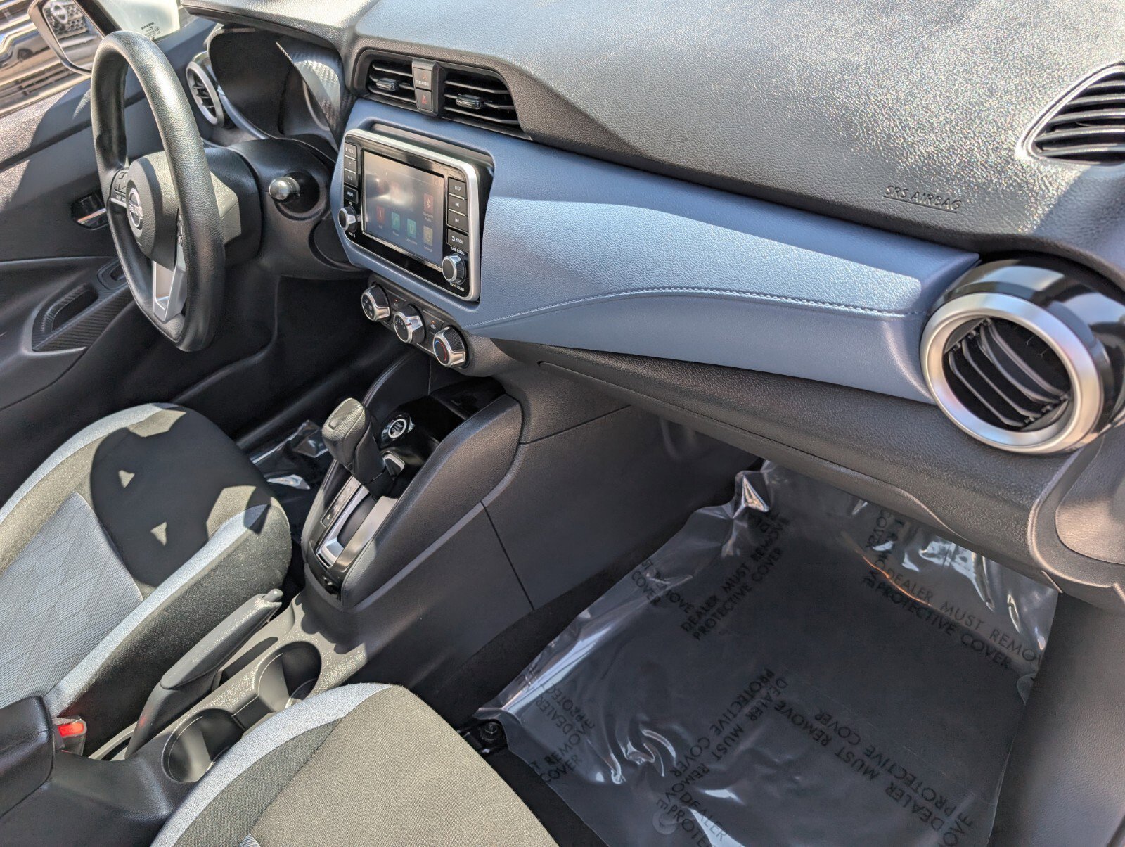 Certified 2025 Nissan Versa SV image 18