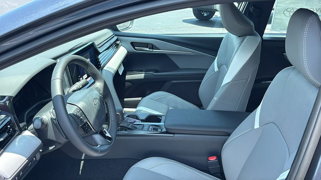 New 2026 Toyota Camry SE FWD image 24