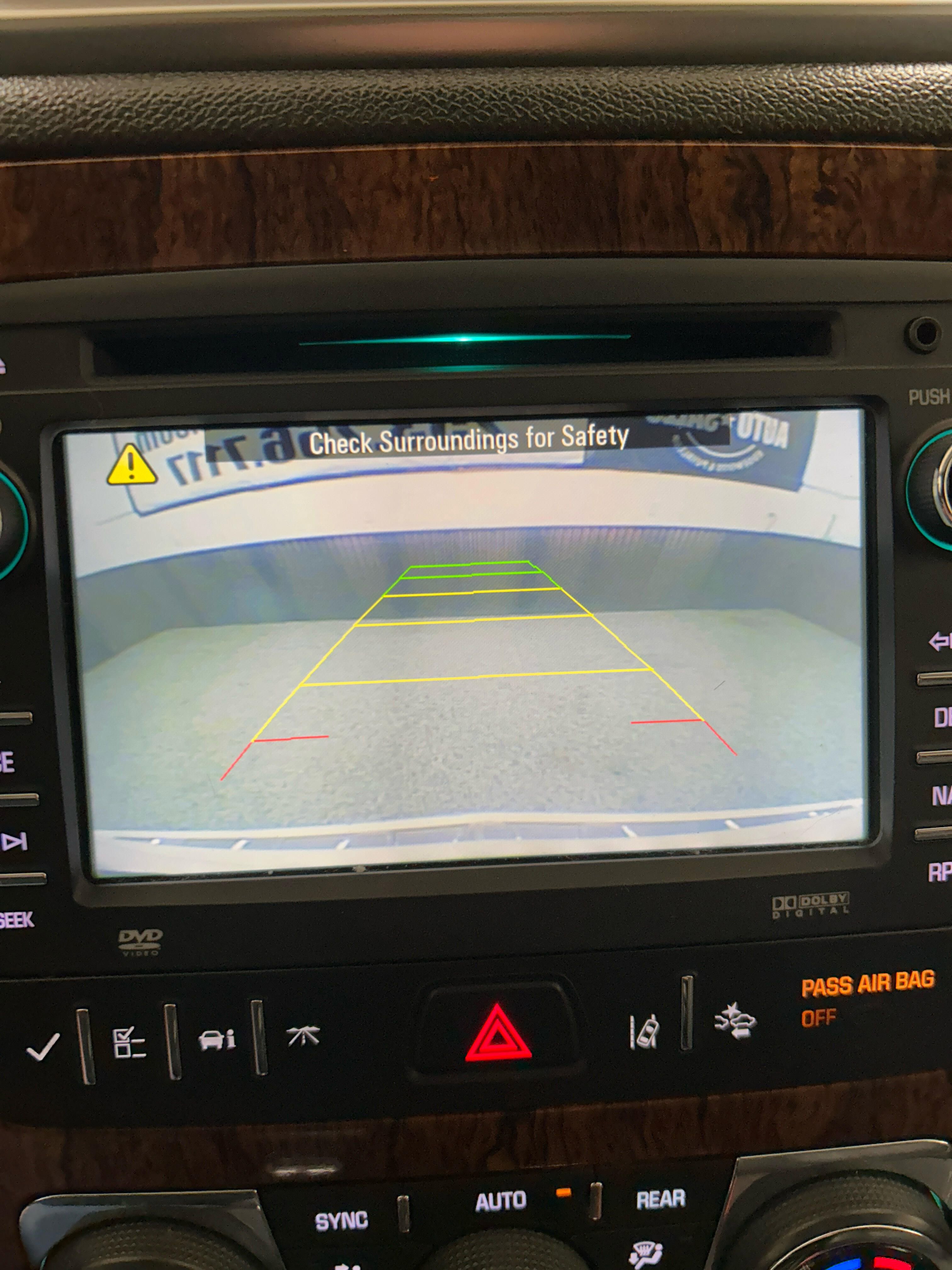 Used 2014 Chevrolet Traverse LTZ AWD/4WD image 16