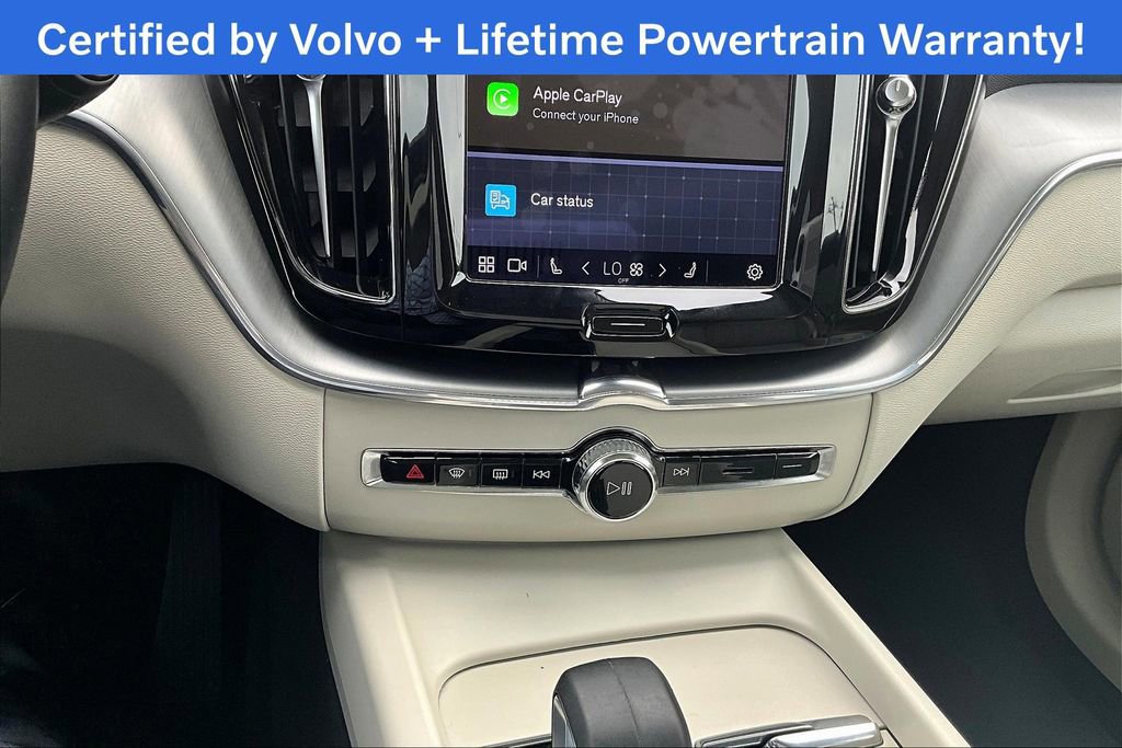 Used 2022 Volvo XC60 B5 Momentum image 40