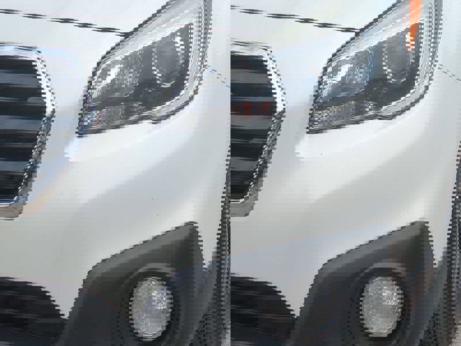 Used 2015 Subaru Outback 3.6R Limited image 11