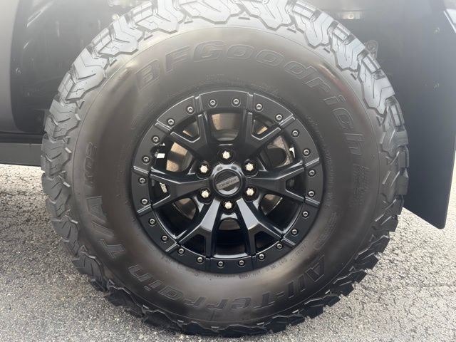 Certified 2023 Ford F150 Raptor w/ Equipment Group 802A Raptor R AWD/4WD image 39