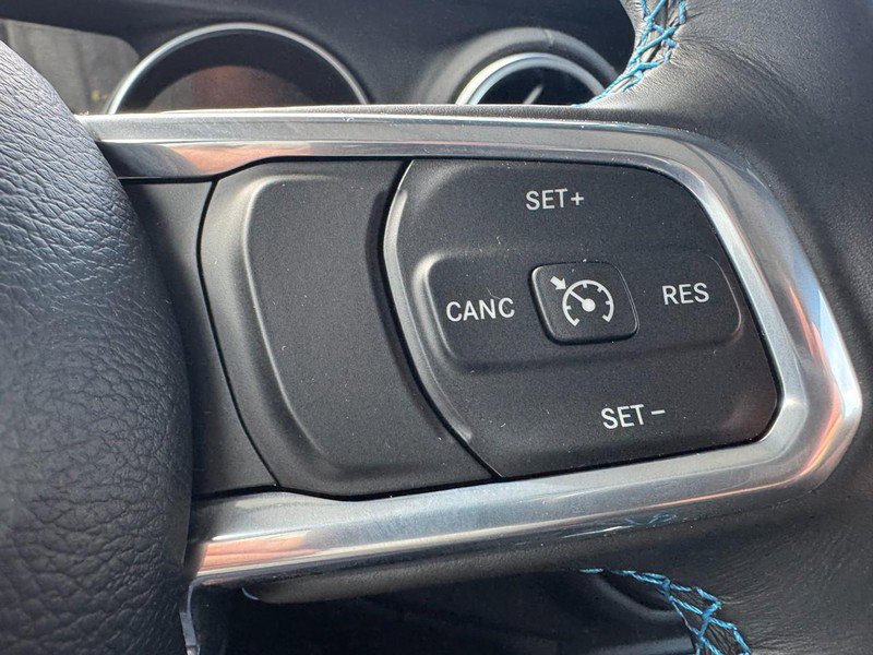 Used 2023 Jeep Wrangler Unlimited Rubicon 4xe w/ Cold Weather Group AWD/4WD image 17