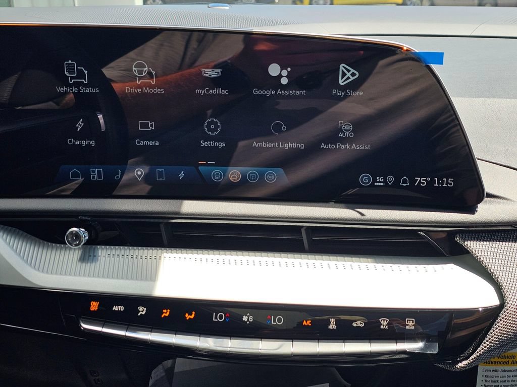 New 2026 Cadillac Optiq Luxury 1 RWD image 28