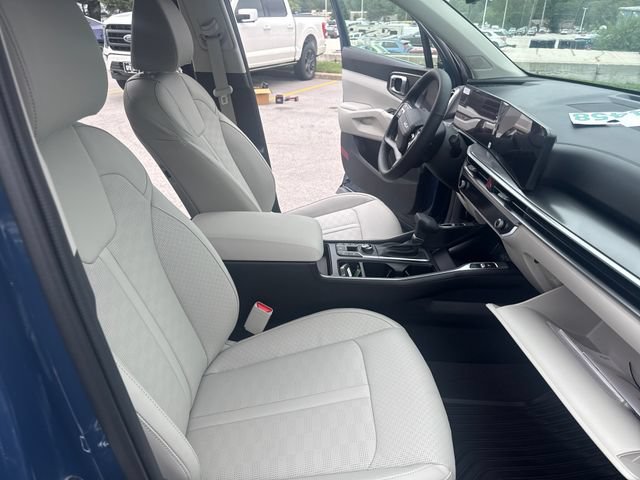 New 2026 Kia Sorento S AWD/4WD image 16