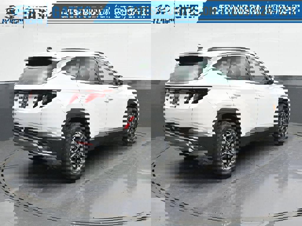 New 2025 Hyundai Tucson SEL image 2