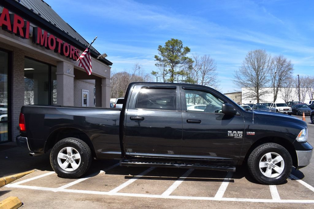Used 2019 RAM 1500 Classic SLT AWD/4WD image 6