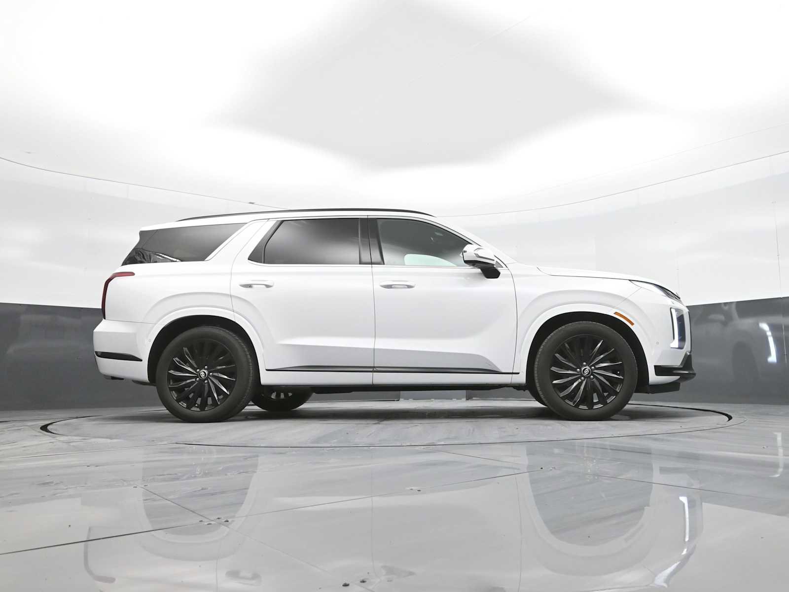 Used 2025 Hyundai Palisade Calligraphy image 45