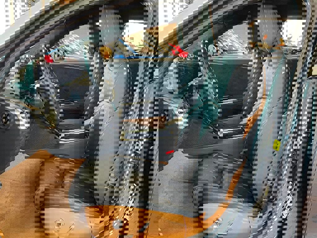 Used 2023 Lucid Air Grand Touring image 11