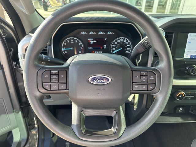 Used 2022 Ford F150 XLT w/ Trailer Tow Package image 11