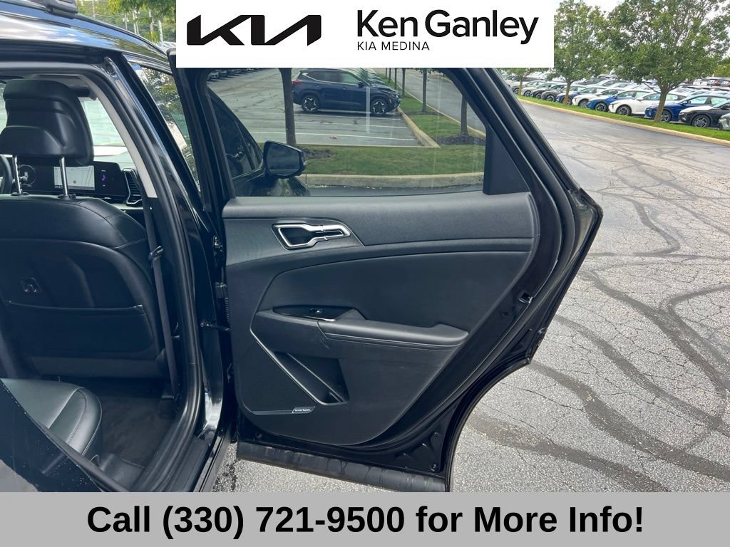 Certified 2024 Kia Sportage SX AWD/4WD image 53