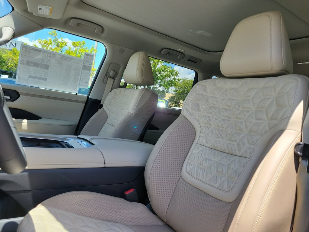 New 2026 Nissan Armada Platinum Reserve AWD/4WD image 24