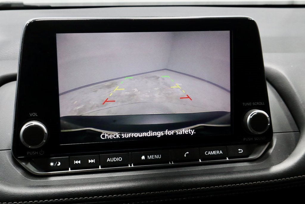 Certified 2024 Nissan Rogue SV image 2