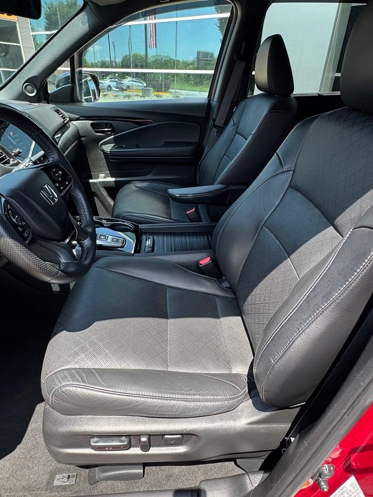 Used 2022 Honda Passport Elite image 13