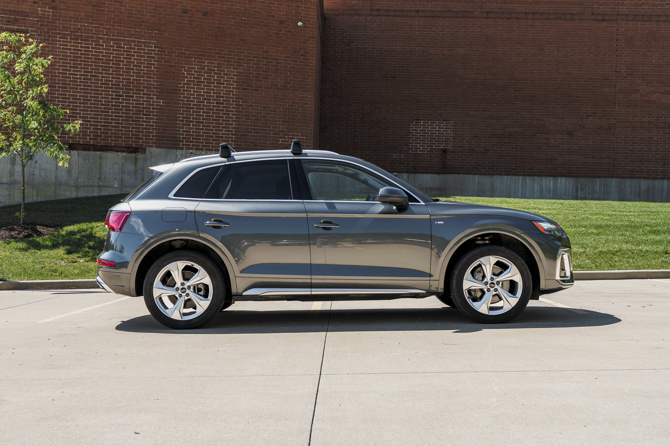 Used 2023 Audi Q5 2.0T Premium Plus AWD/4WD image 3