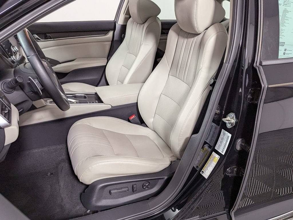 Used 2018 Honda Accord EX-L image 16