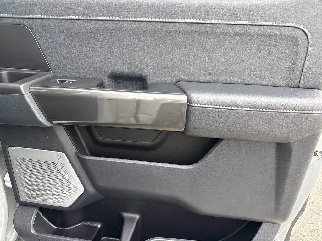 Used 2023 Ford F150 Lariat w/ Equipment Group 502A High image 16