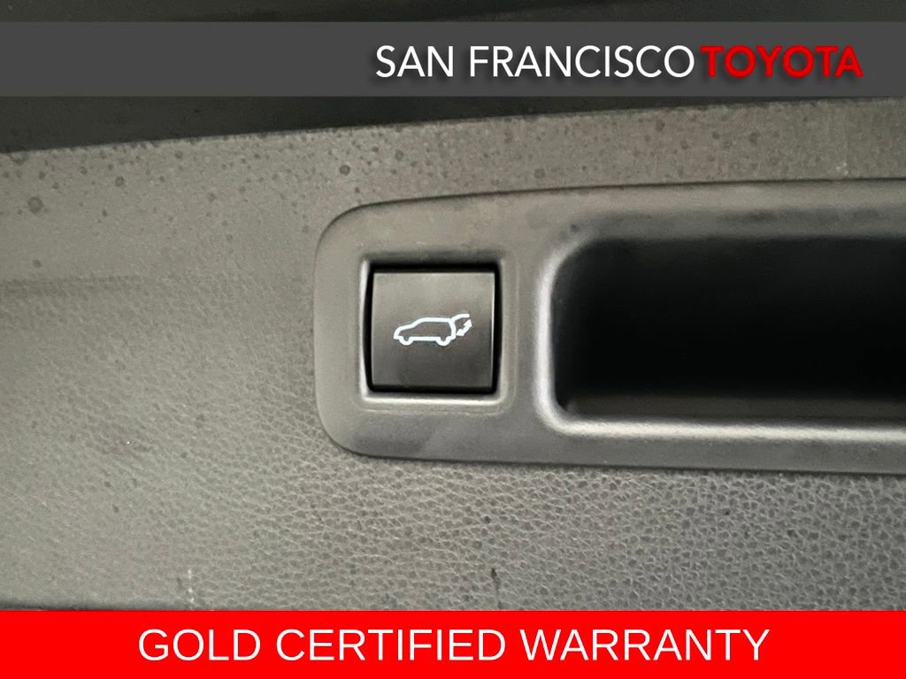 Certified 2025 Toyota Highlander XLE image 44